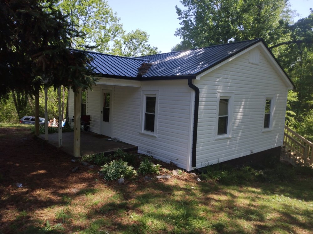 Slide of L & R Remodeling