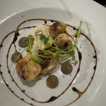 Cuchullin - Scallops on cauliflower purée - Seafood Near Me - Portree, HLD Cuchullin - Scallops on cauliflower purée - Seafood Near Me - Portree, HLD