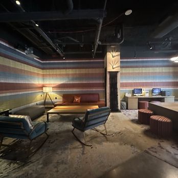 Moxy Austin - University - Lobby - Hotels Near Me - Austin, Texas