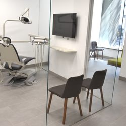 Carroll Gardens Orthodontics - Carroll Gardens Orthodontics Private Consult Room