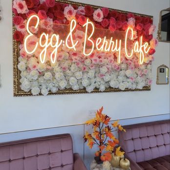 Egg And Berry Cafe - Breakfast & Brunch Near Me - Orland Park, Illinois