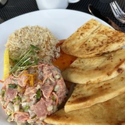 Fluid Boardwalk Patio And Grill - Tuna poke with rice and naan