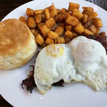 Toast! All Day - Corned Beef Hash and Eggs - Breakfast & Brunch Near Me - Mt Pleasant, South Carolina Toast! All Day - Corned Beef Hash and Eggs - Breakfast & Brunch Near Me - Mt Pleasant, South Carolina