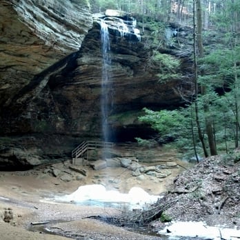 Hocking Hills State Park - Ash Cave - Hiking Near Me - Logan, Ohio