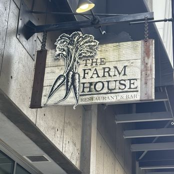The Farm House - Sign - Southern Near Me - Nashville, Tennessee
