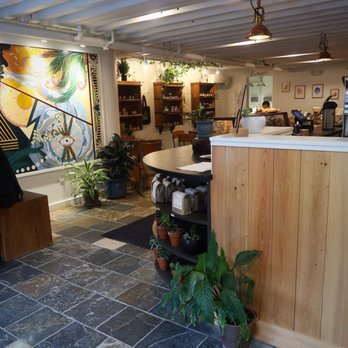 Higher Grounds - Coffee & Tea Near Me - Portland, Maine