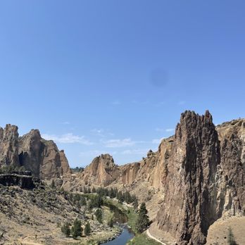 Smith Rock State Park - Parks Near Me - Terrebonne, Oregon