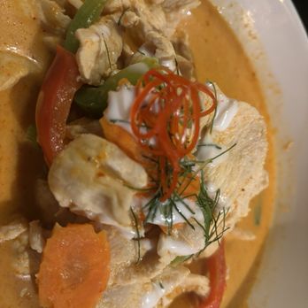 Den Thai - Thai Near Me - Denver, Colorado
