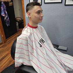 Cutz By Roxxie Family Barber Studio