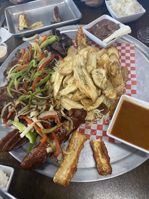 Doña Bibi's Restaurant by null