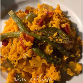 Doña Elvira - paella - Salad Near Me - Seville, SE