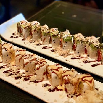 Starfish - Lobster Macadamia Roll and Naked Buddha Roll - Asian Fusion Near Me - Laguna Beach, California