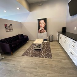 Kismet Laser & Esthetics - Client Lounge