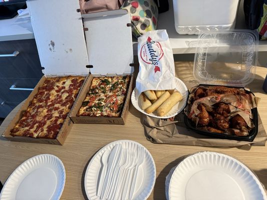 Buddy's Pizza by null