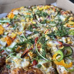 R Pizza - Tikka Pizza