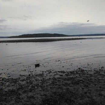 Beach Park Event Center Des Moines - Parks Near Me - Des Moines, Washington