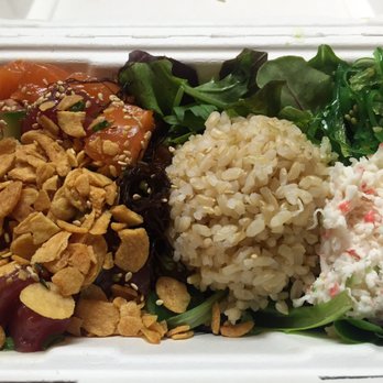 Hashtag Poki - Regular size with 2 scoops of tuna and 1 scoop of salmon over brown rice and mixed greens - Poke Near Me - Berkeley, California