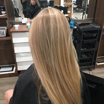 Apree Salon - Hair Salons Near Me - Novi, Michigan