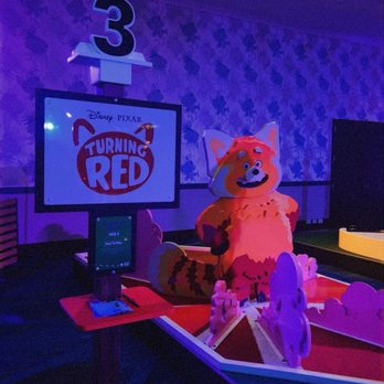 Pixar Putt - Turning Red, Hole 3 - Mini Golf Near Me - Anaheim, California