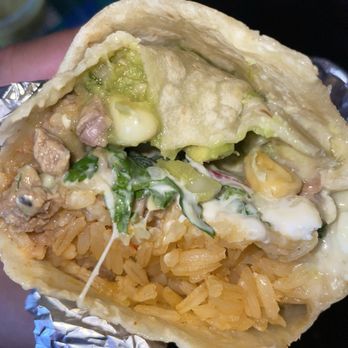 Que Onda Tacobar - Half and half steak and brisket - Tacos Near Me - Vacaville, California Que Onda Tacobar - Half and half steak and brisket - Tacos Near Me - Vacaville, California