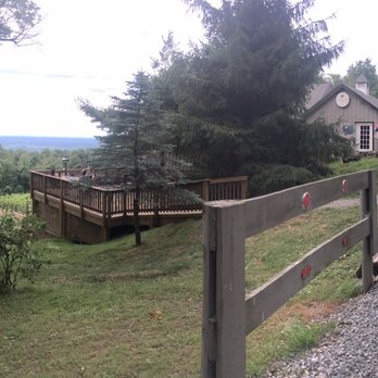 Twin Oaks Tavern Winery - Wineries Near Me - Bluemont, Virginia Twin Oaks Tavern Winery - Wineries Near Me - Bluemont, Virginia