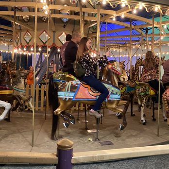 Museum by Moonlight - carousel was a big hit . steady line all night . it was a super bonus that 96.3 provided the music - Museums Near Me - Indianapolis, Indiana