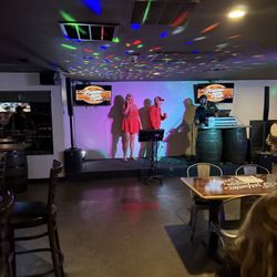 Freshwater Tavern & Grill