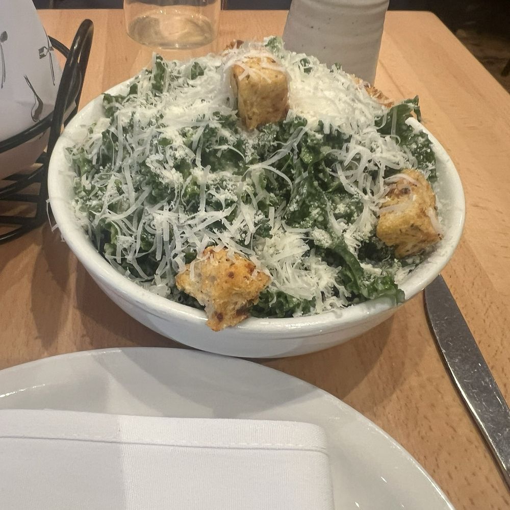 Fumo Kips Bay - Kale Caesar Salad Lunch - New American Near Me - New York, New York