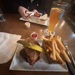 Kings Arms Common - Reuben Sandwich