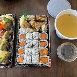 Kumo Sushi - Rainbow Roll (left), Shrimp Tempura Roll (right top), Spicy Salmon Roll, Spicy Tuna Roll