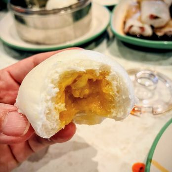 Tim Ho Wan - Golden Lava Salted Egg Buns - Dim Sum Near Me - Irvine, California Tim Ho Wan - Golden Lava Salted Egg Buns - Dim Sum Near Me - Irvine, California