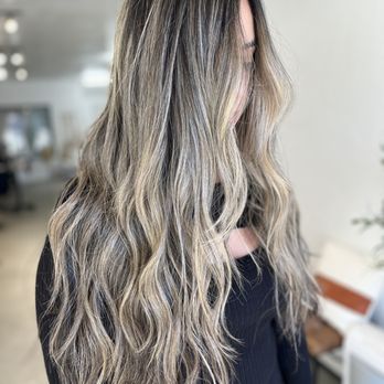Salon Más Luz - Hair Salons Near Me - Fallbrook, California Salon Más Luz - Hair Salons Near Me - Fallbrook, California