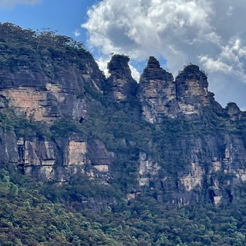 The Three Sisters - Parks Near Me - Katoomba, NSW The Three Sisters - Parks Near Me - Katoomba, NSW