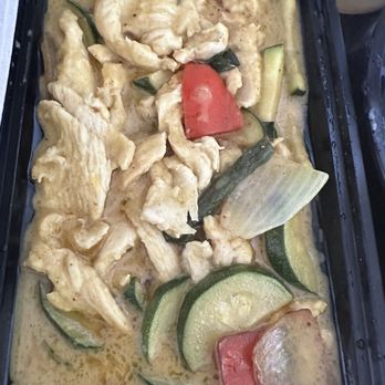 Little Beijing - Coconut curry with chicken - Pan Asian Near Me - Leander, Texas Little Beijing - Coconut curry with chicken - Pan Asian Near Me - Leander, Texas