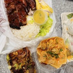Roast Eatery - Triple Meat, BBQ pork Garlic Noodles, Chili Wontons