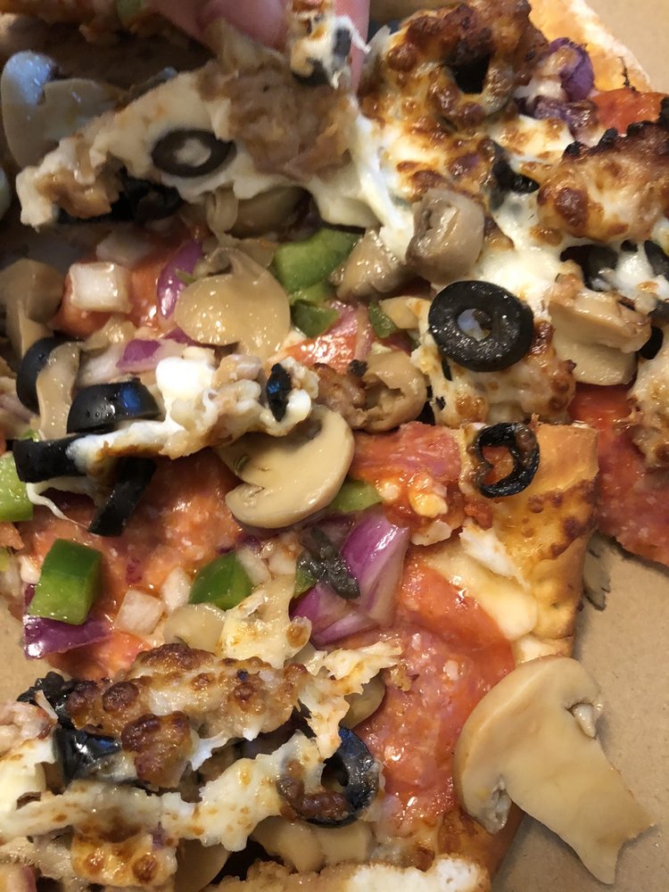 PIZZA AND WINGS Updated July 2024 16 Photos & 15 Reviews 396 N