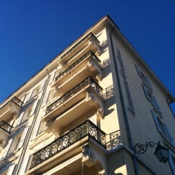Lausanne Guesthouse & Backpacker - Outside