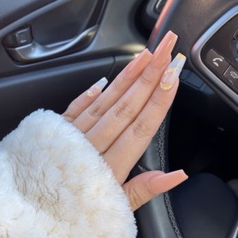 Deja Vu Nail Spa - simple and cute nude with gold flakes - Nail Salons Near Me - Sebastopol, California Deja Vu Nail Spa - simple and cute nude with gold flakes - Nail Salons Near Me - Sebastopol, California