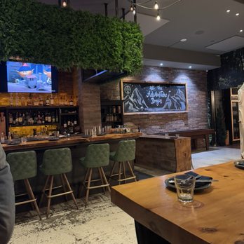 One Door North - Inside bar - New American Near Me - San Diego, California One Door North - Inside bar - New American Near Me - San Diego, California