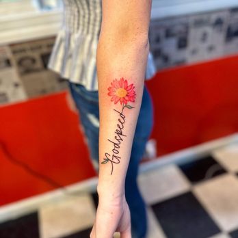 Artistic Creations Tattoo - Tattoo Near Me - Dunbar, West Virginia Artistic Creations Tattoo - Tattoo Near Me - Dunbar, West Virginia