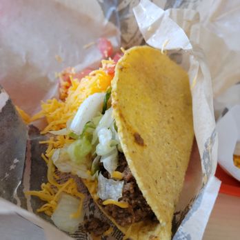 Del Taco - Del Taco - Mexican Near Me - Baker, California
