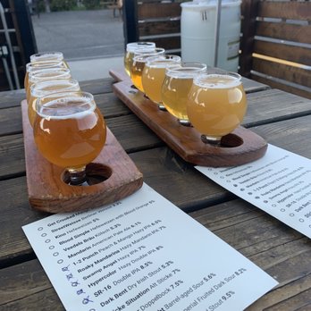 Crooked Lane Brewing - Beer flights - Breweries Near Me - Auburn, California