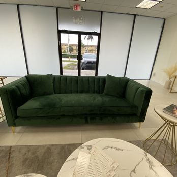 Earth Tech Spa - Parking available right in front - Medical Spas Near Me - Miami, Florida Earth Tech Spa - Parking available right in front - Medical Spas Near Me - Miami, Florida