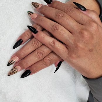 Le Nails II Spa Salon - Halloween nails - Nail Salons Near Me - Pasadena, California Le Nails II Spa Salon - Halloween nails - Nail Salons Near Me - Pasadena, California