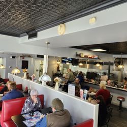 Henry's Diner & Variety - The dining area