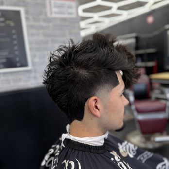 Pristine Cutz Barbershop - Barbers Near Me - Midlothian, Illinois Pristine Cutz Barbershop - Barbers Near Me - Midlothian, Illinois
