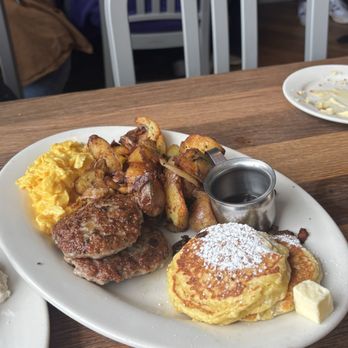 Plow - Breakfast & Brunch Near Me - San Francisco, California