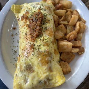 Monty's on the Square - Jambalaya Omelette - Cajun/Creole Near Me - New Orleans, Louisiana Monty's on the Square - Jambalaya Omelette - Cajun/Creole Near Me - New Orleans, Louisiana