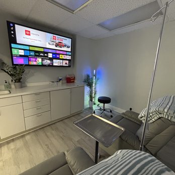 Strive Infusion - IV Hydration Near Me - Huntington Beach, California