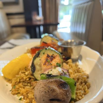 Pappadeaux Seafood Kitchen - Mixed Seafood Grill - Seafood Near Me - Arlington, Texas